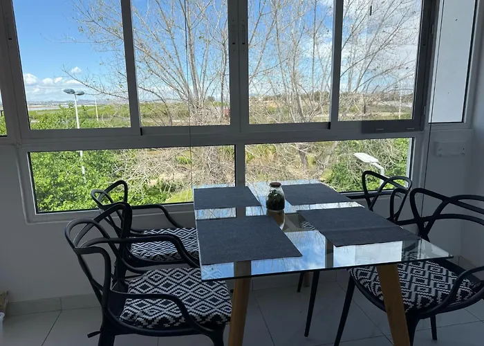 Charming With Year-round Pool & Near Sea * Torrevieja